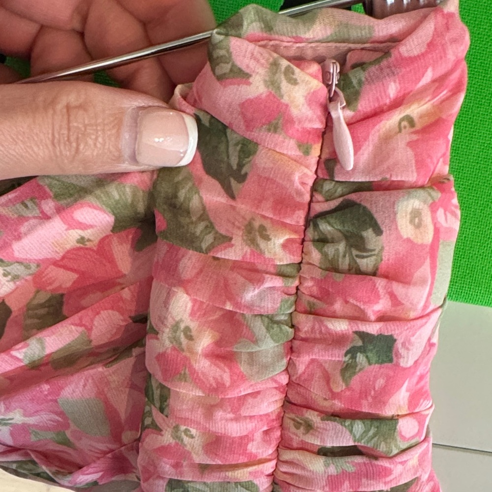 Vici Pink Floral Ruffled Mini Skirt - Picture 5 of 5
